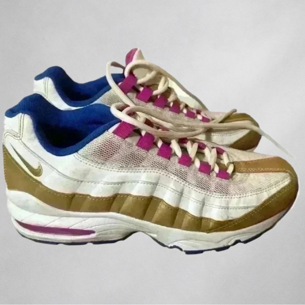 Nike Air Max Big Boy Sneakers Size 7 Y Gold Blue Peanut Butter Jelly Sneakers